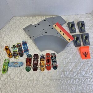 Tech Deck Skate Park Ramp Lot Tony Hawk Skateboard Toy